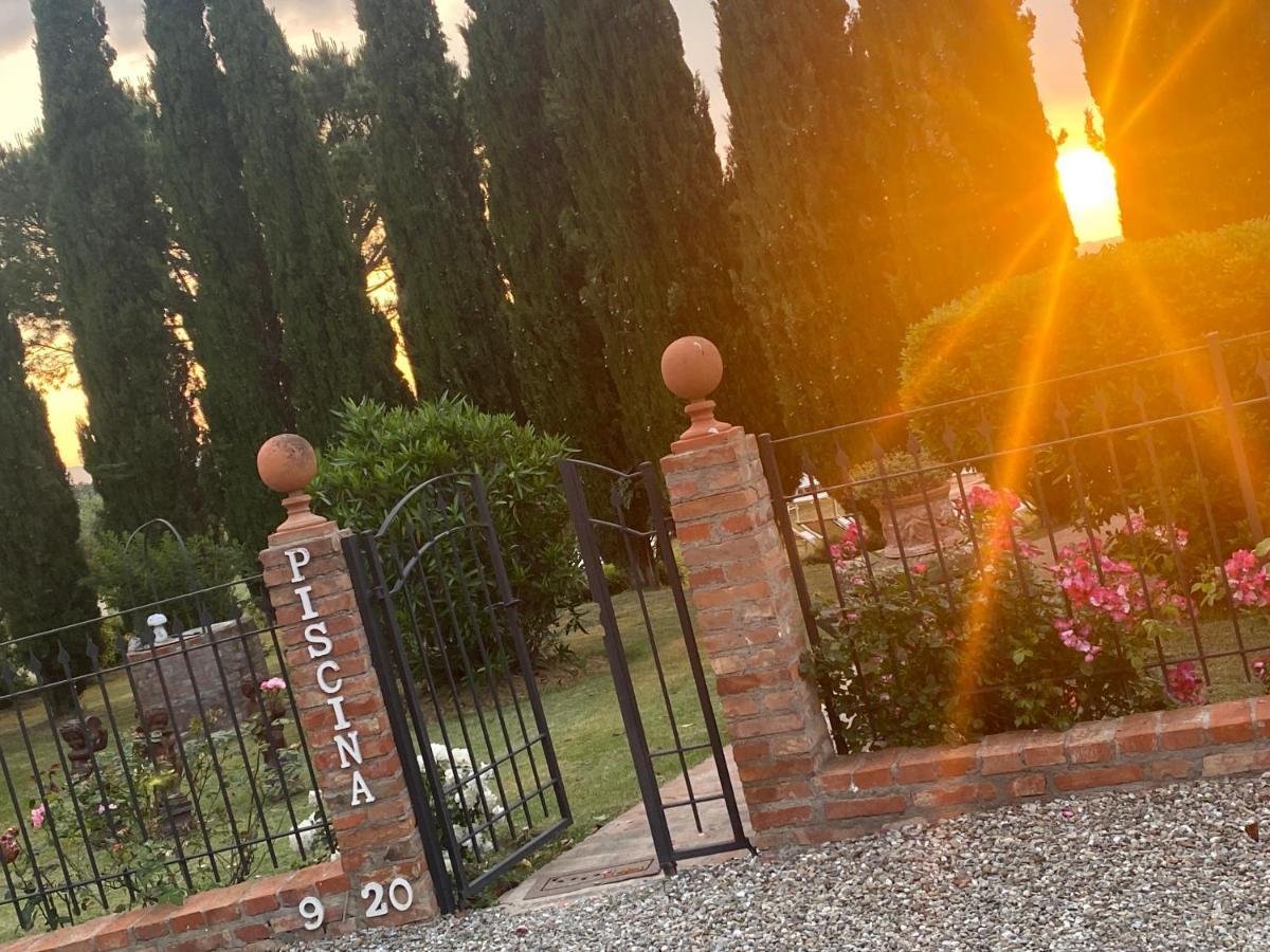 Agriturismo Palazzo Val Del Sasso Villastrada  Exterior foto